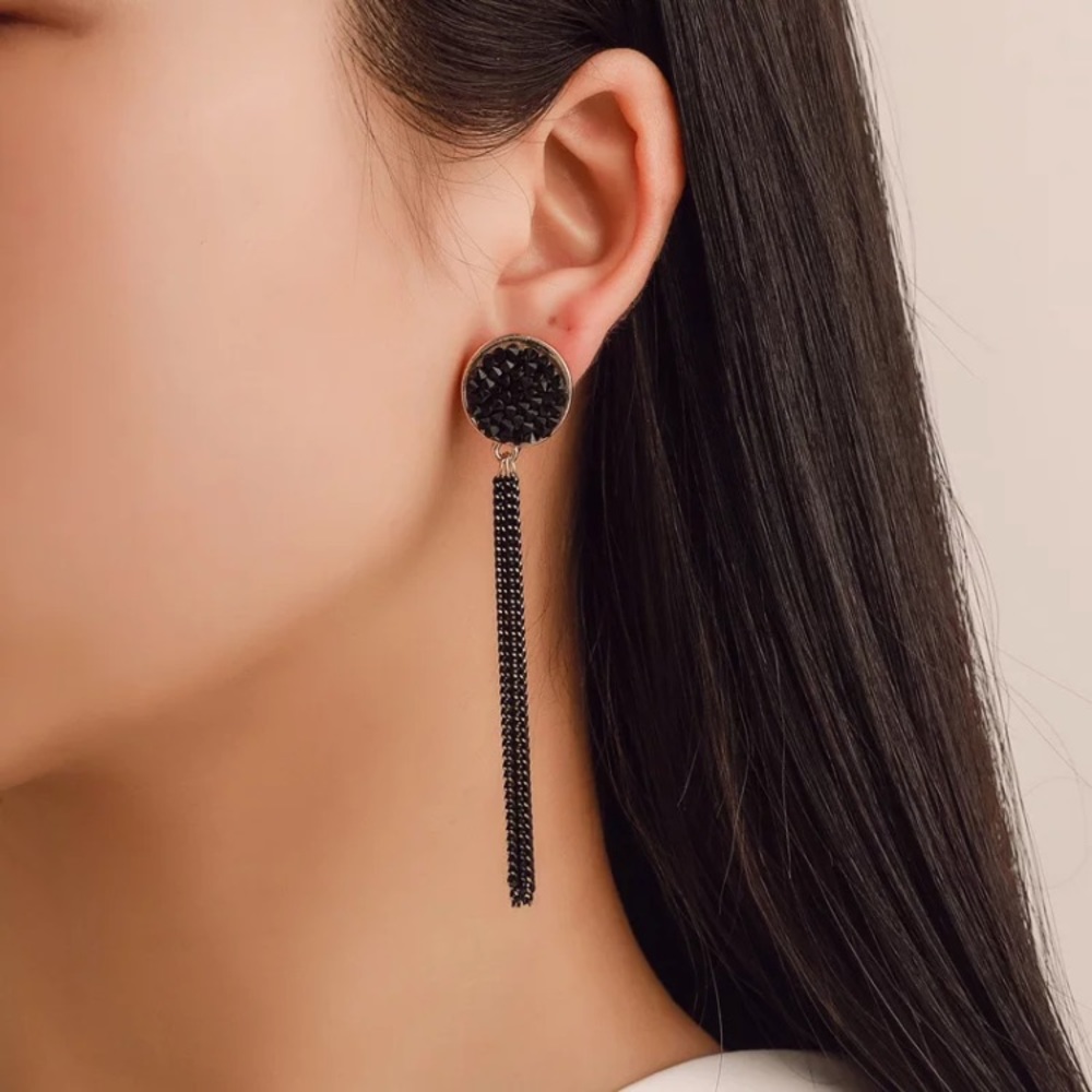 “Anastasia” Quartz Tassel Cute Drop Dangle Earring - Picture 1 of 9